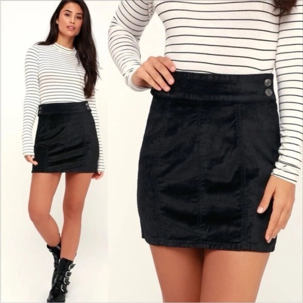FREE PEOPLE Retro Velvet Mini Skirt Black Size 29